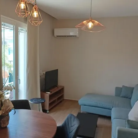 Aeraki Center Apartment *